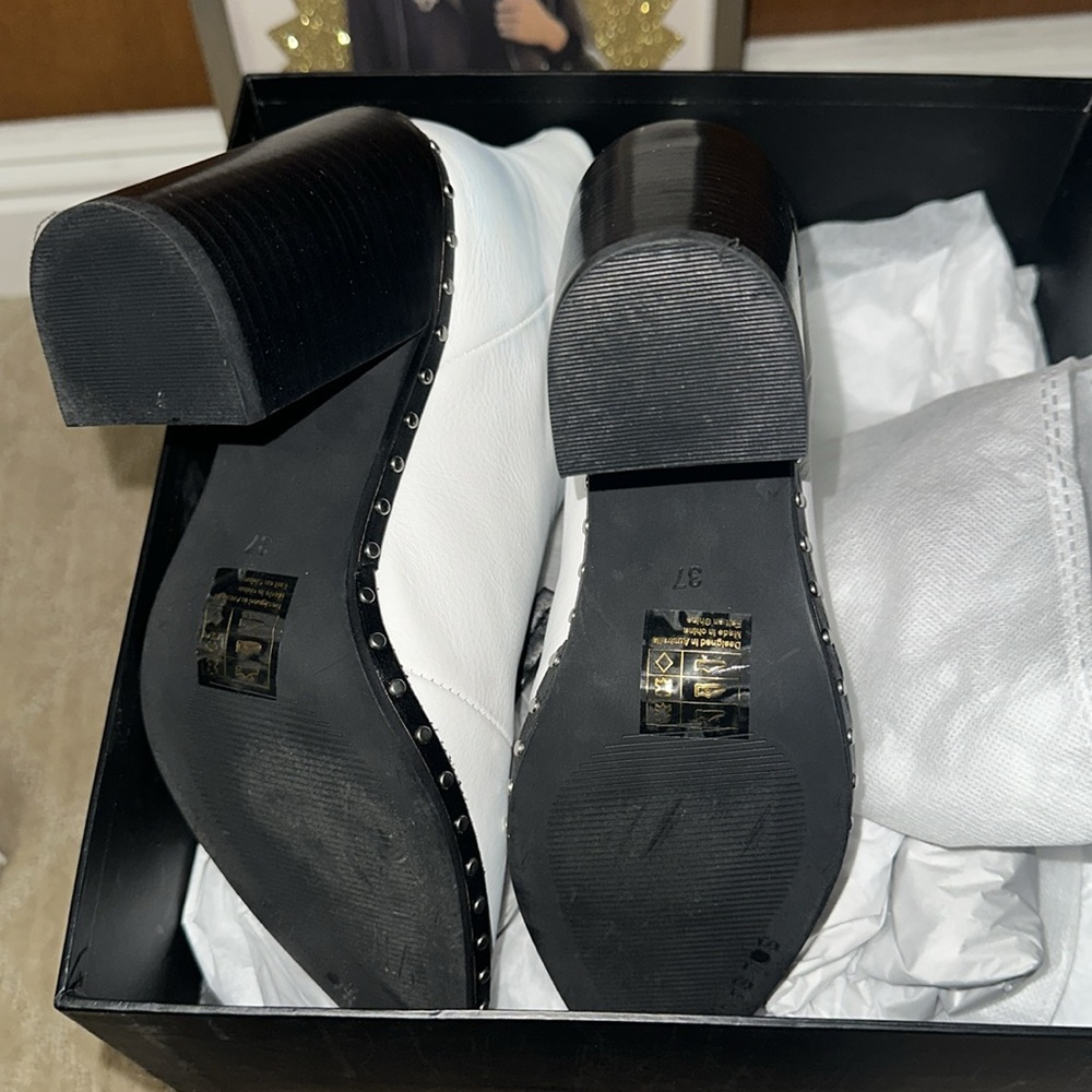 Sol Sana White Studded Boots with Black Block Heel - NIB - Picture 5 of 7